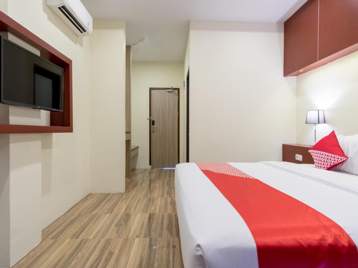 Oyo 727 Merlion Hotel Medan Eksteriør billede
